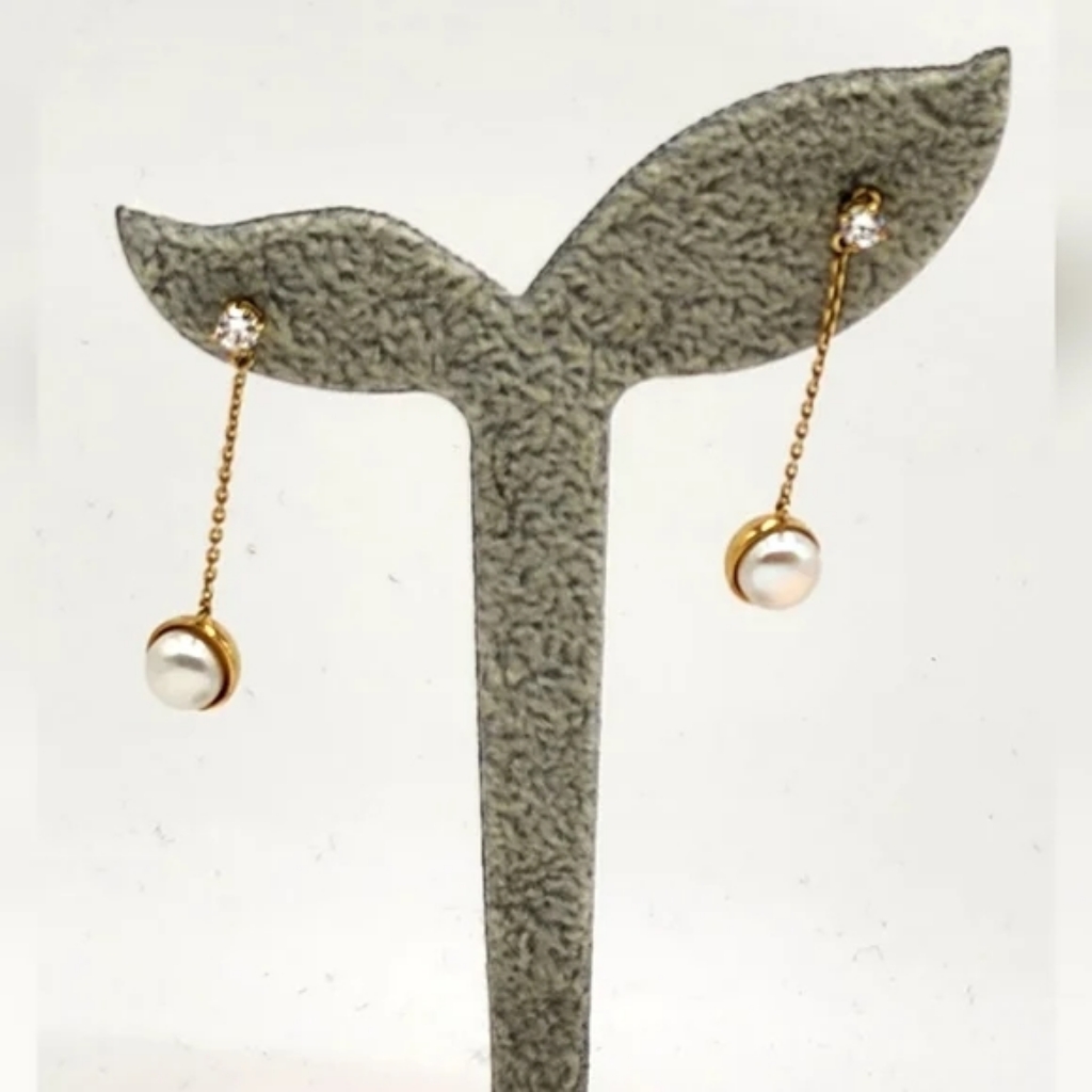 Arte Madrid Pearl Drop Earrings